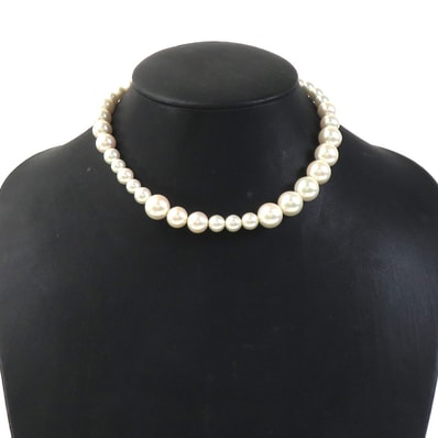 シャネル CHANEL ネックレス フェイクパール/メタル オフホワイト/ゴールド レディース【中古】 e61913j