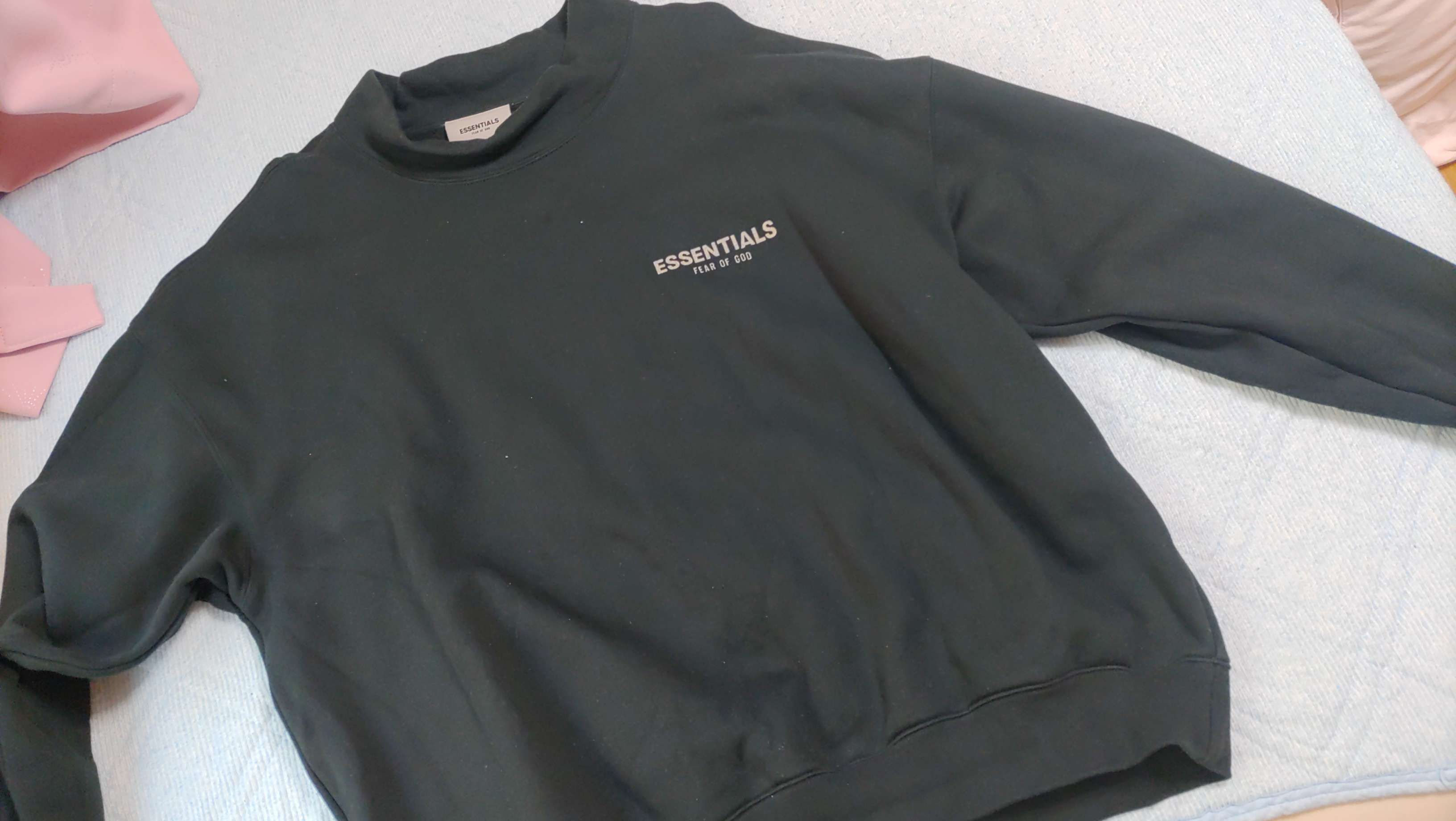 FEAR OF GOD ESSENTIALS / SSENSE Mockneck Sweatshirt "Black"