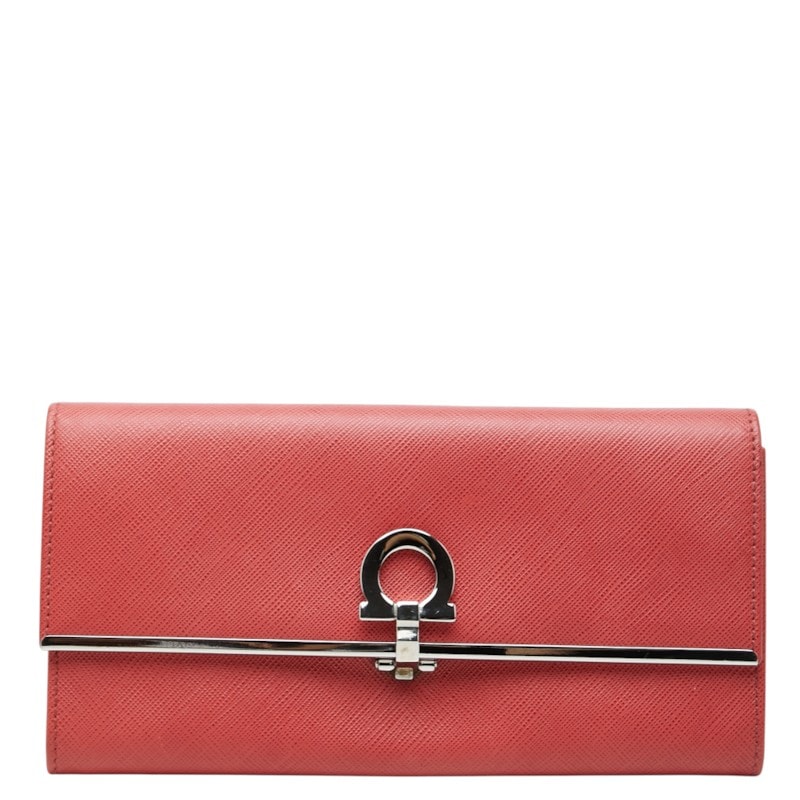 サルヴァトーレフェラガモ ガンチーニ フラップ 長財布 ウォレット レッド系 シルバー レザー レディース Salvatore Ferragamo 中古