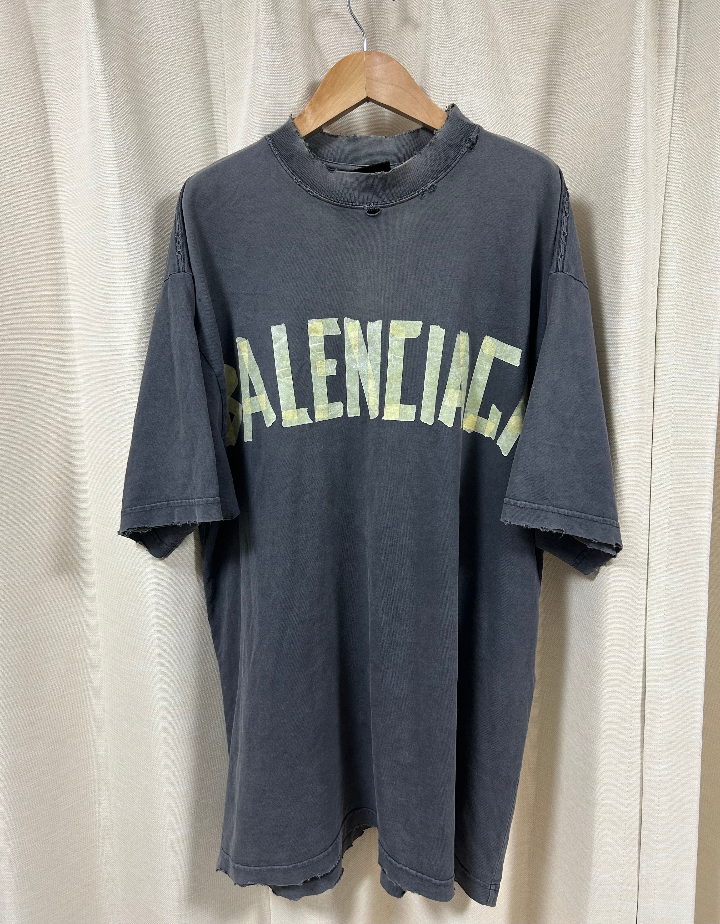 バレンシアガ テープ タイプ ロゴ オーバーサイズ Tシャツ "ブラック"