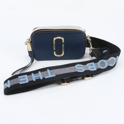 ■美品 マークジェイコブス スナップショットショルダーバッグ レザー