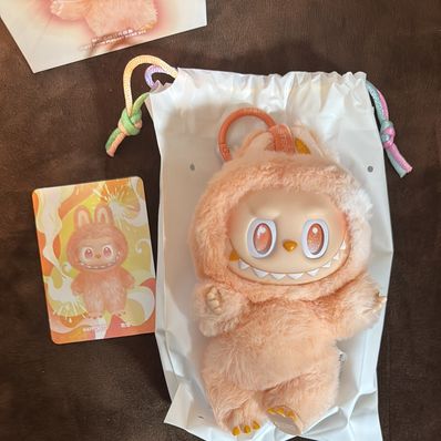 POP MART THE MONSTERS (LABUBU) Big into Energy Series Plush Pendant HAPPINESS