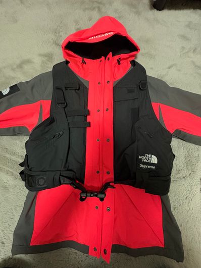 Supreme x The North Face RTG Jacket + Vest "Red"