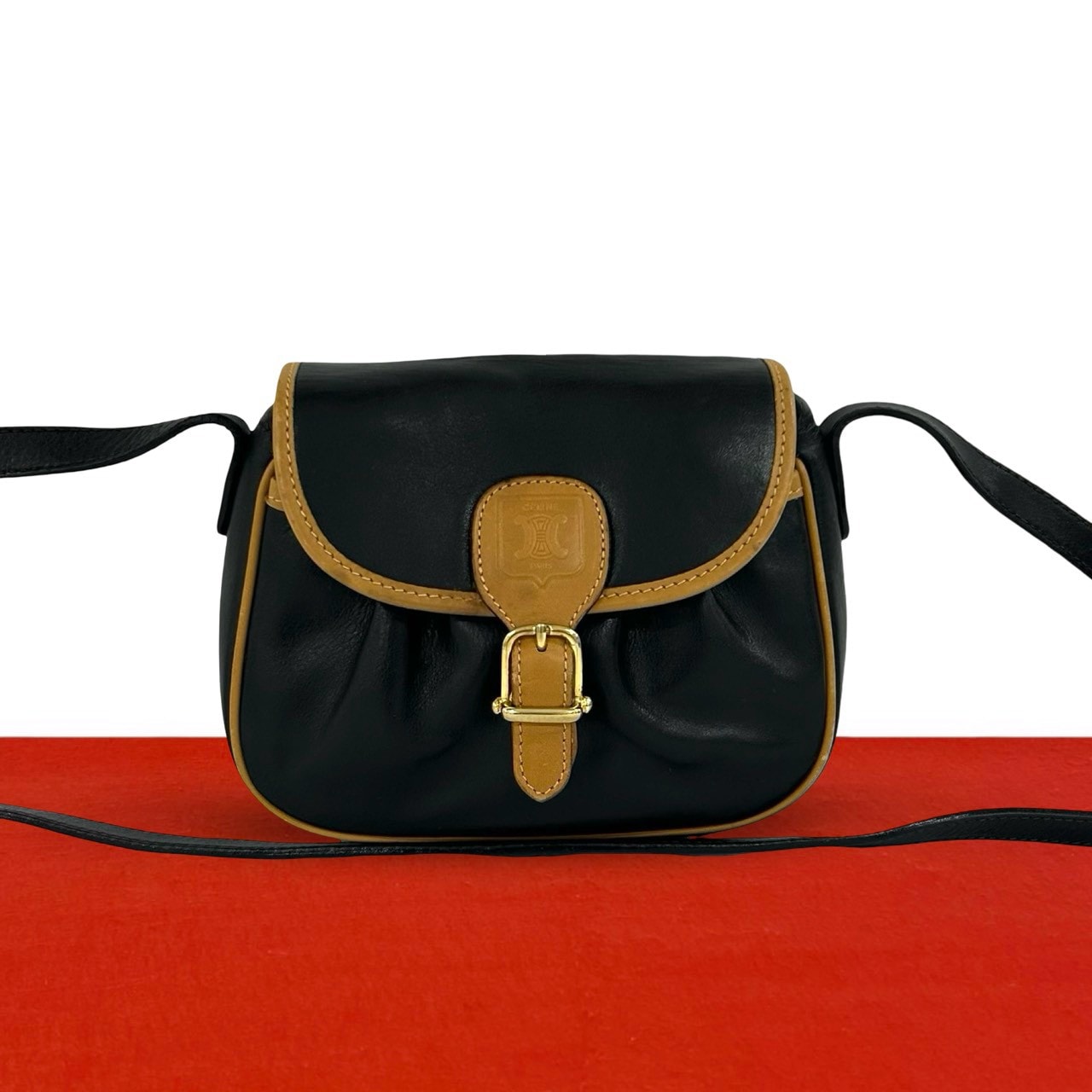 CELINE セリーヌ ロゴ レザー ショルダーバッグ ブラック
74285