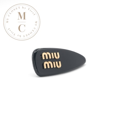 ミュウミュウ MIUMIU ヘアアクセサリー ブラック ゴールド ロゴ ヘアクリップ バレッタ