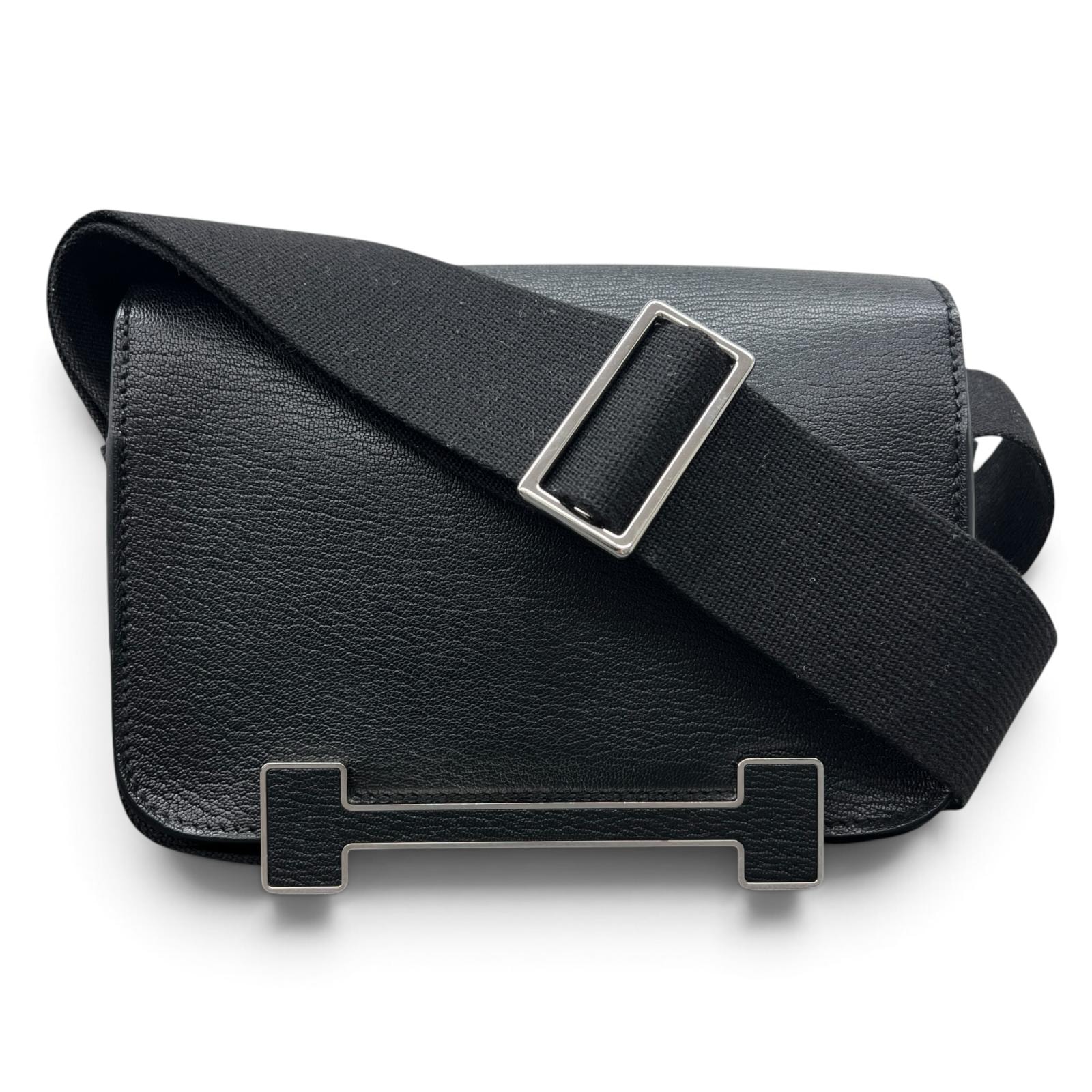 HERMES 極美品 エルメス ゲタ ショルダーバッグ K刻印 2025年製造 シェーブル レザー ブラック シルバー金具 メッセンジャーバッグ ポシェット Aランク 中古 鑑定済 エルメスバッグ