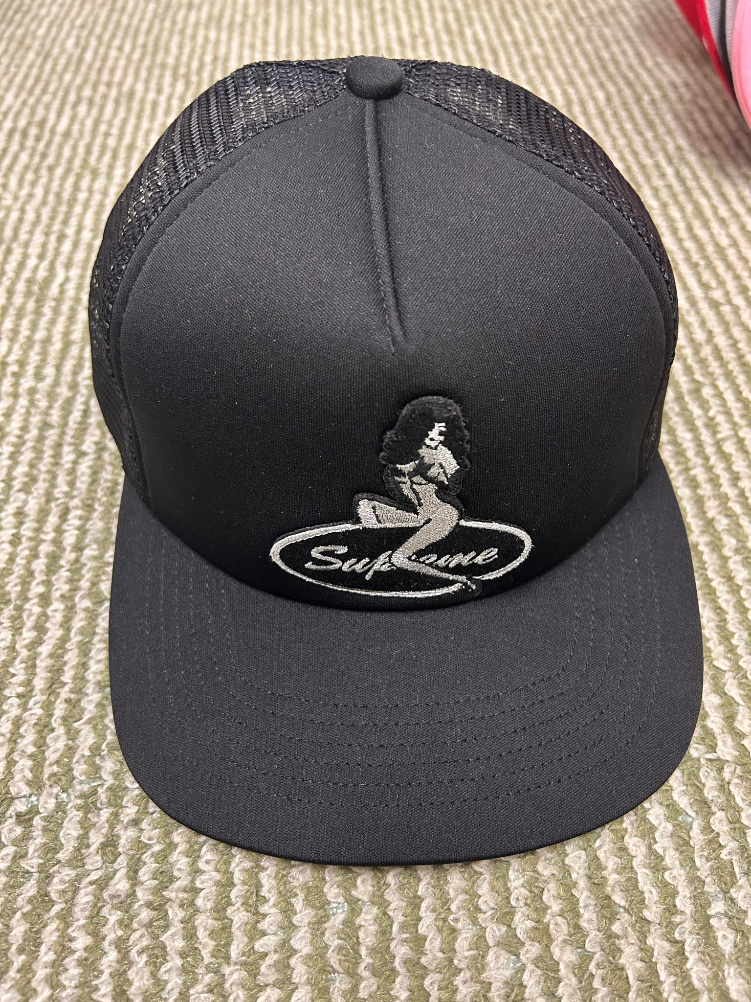 Supreme Pinup Mesh Back 5-Panel "Black"