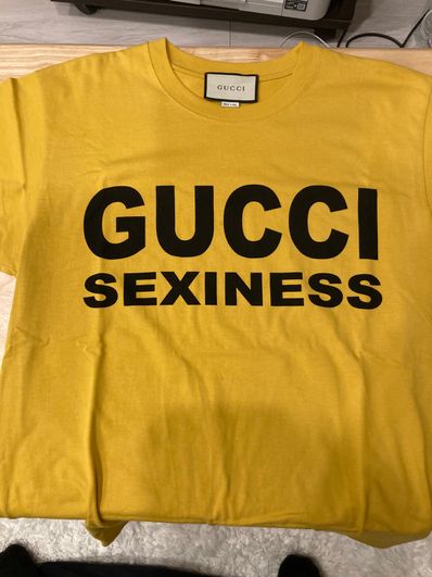 GUCCI SEXINESS Tシャツ