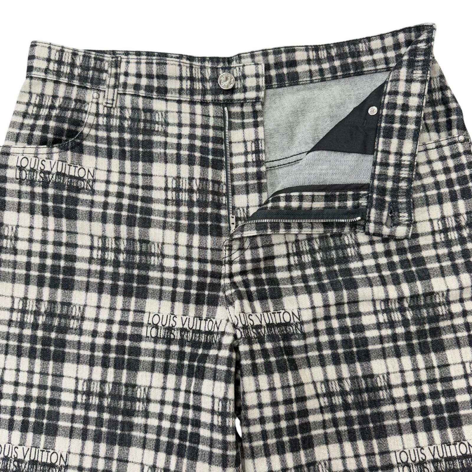A (未使用に近い)】極美品 ルイヴィトン ショートパンツ グレー系