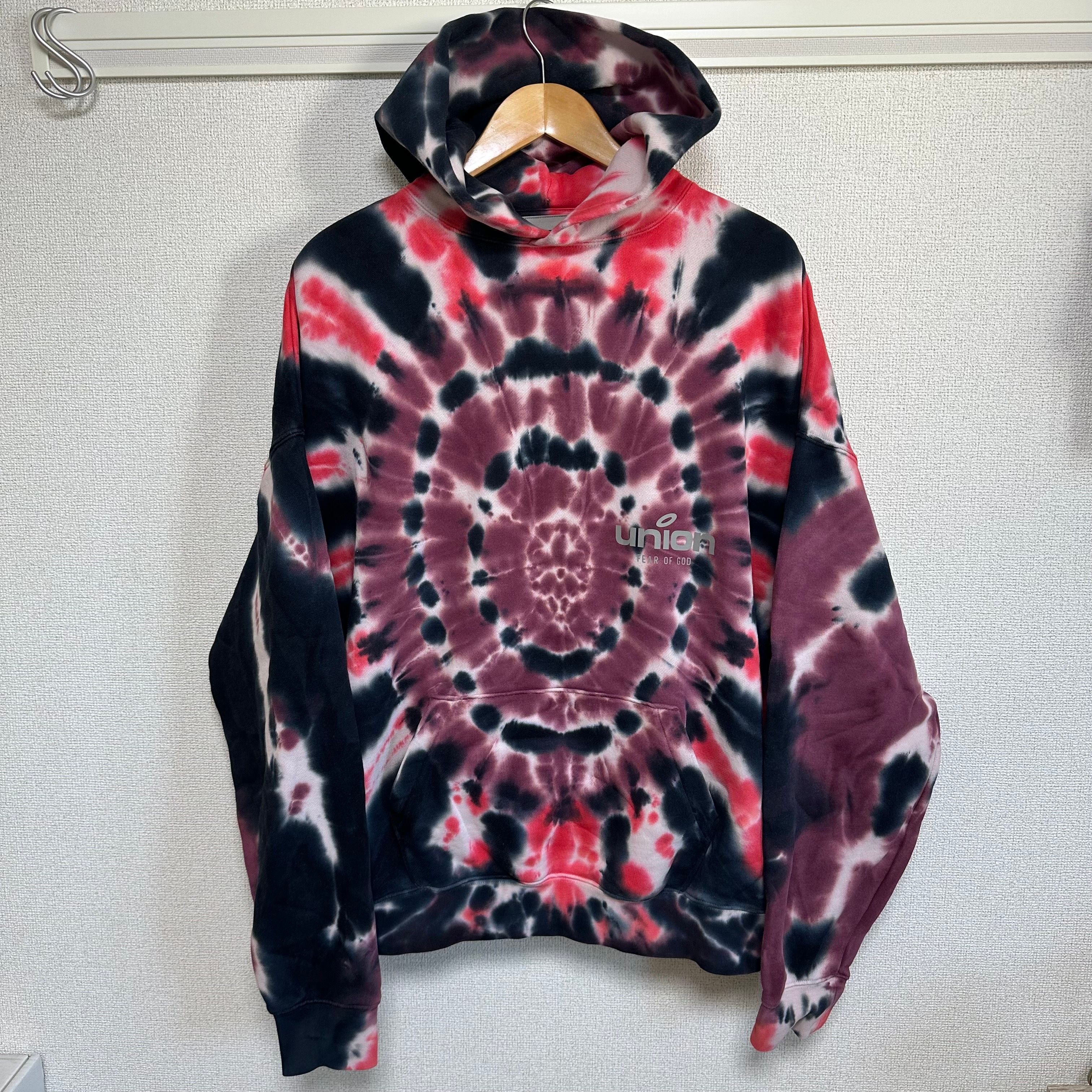 FEAR OF GOD ESSENTIALS × UNION Vintage Hoodie "Tie Dye"