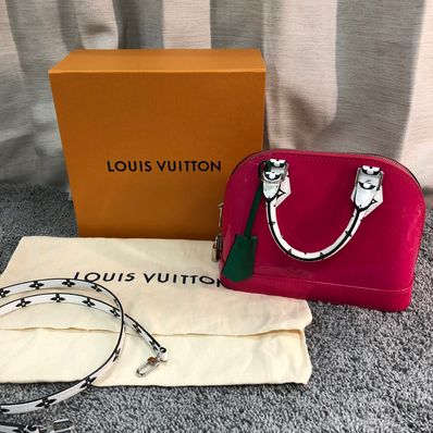 Louis Vuitton Monogram Vernis Alma BB