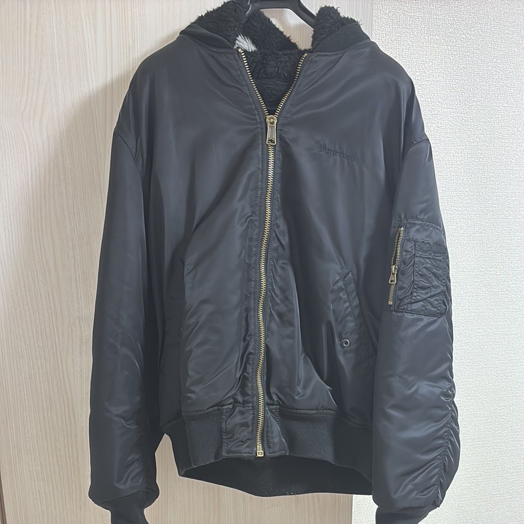 シュプリーム フォックス ファー リバーシブル MA‐1 "ブラック"