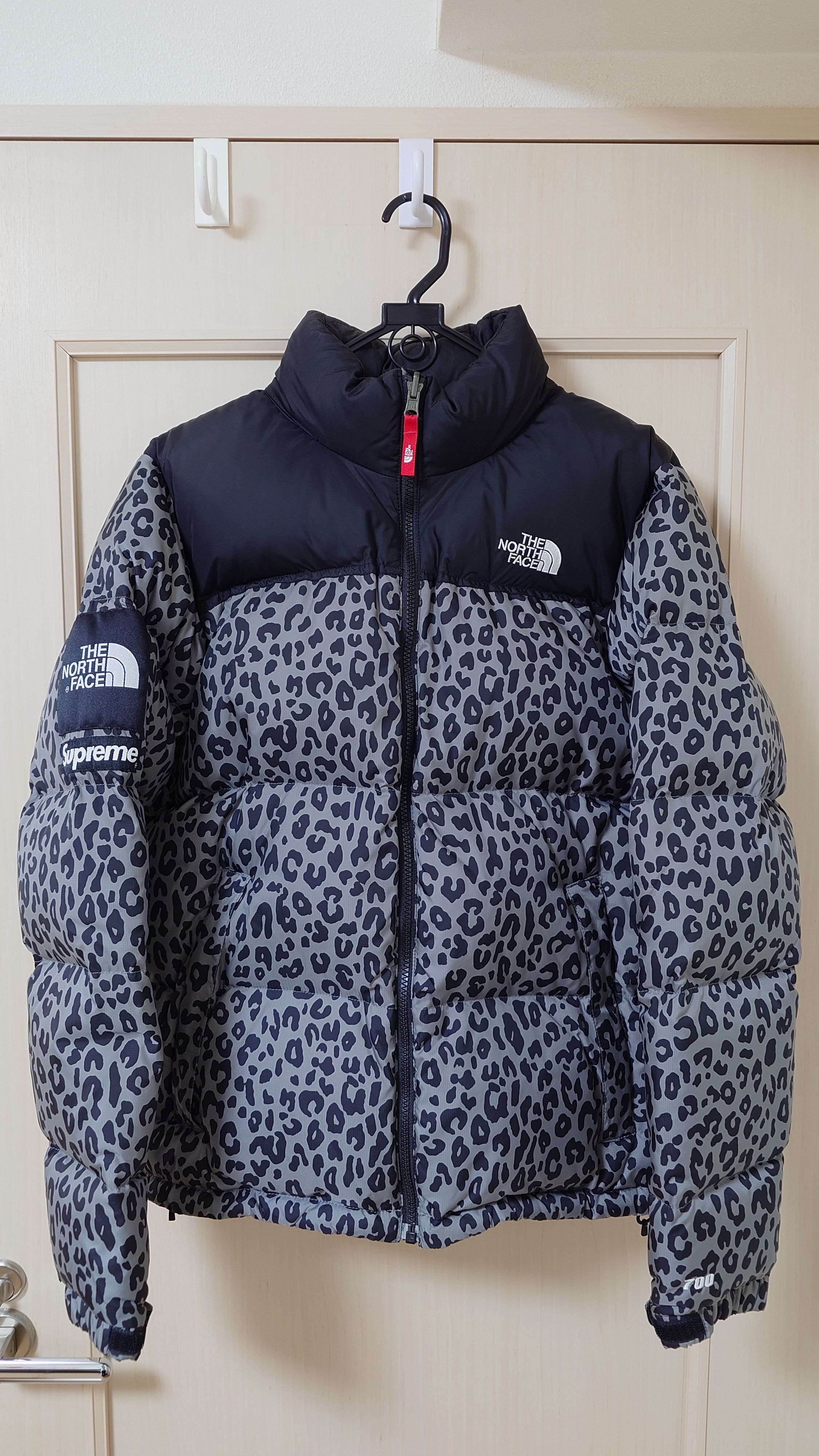 Supreme The North Face Nuptse Down Jacket "Black Leopard"