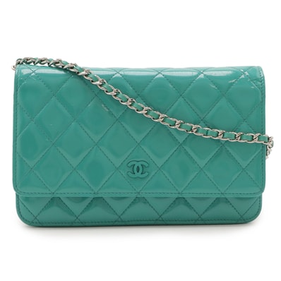 シャネル マトラッセショルダーバッグ レディース