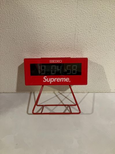 Supreme / Seiko Marathon Clock "Red"