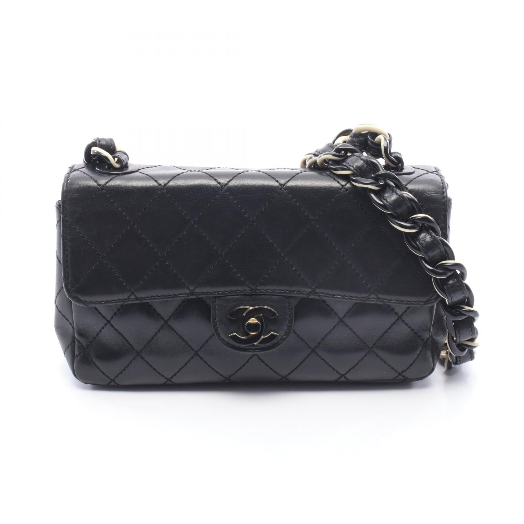 シャネル CHANEL マトラッセ プラ ショルダーバッグ バッグ ラムスキン(羊革) レディース ブラック系 【中古】