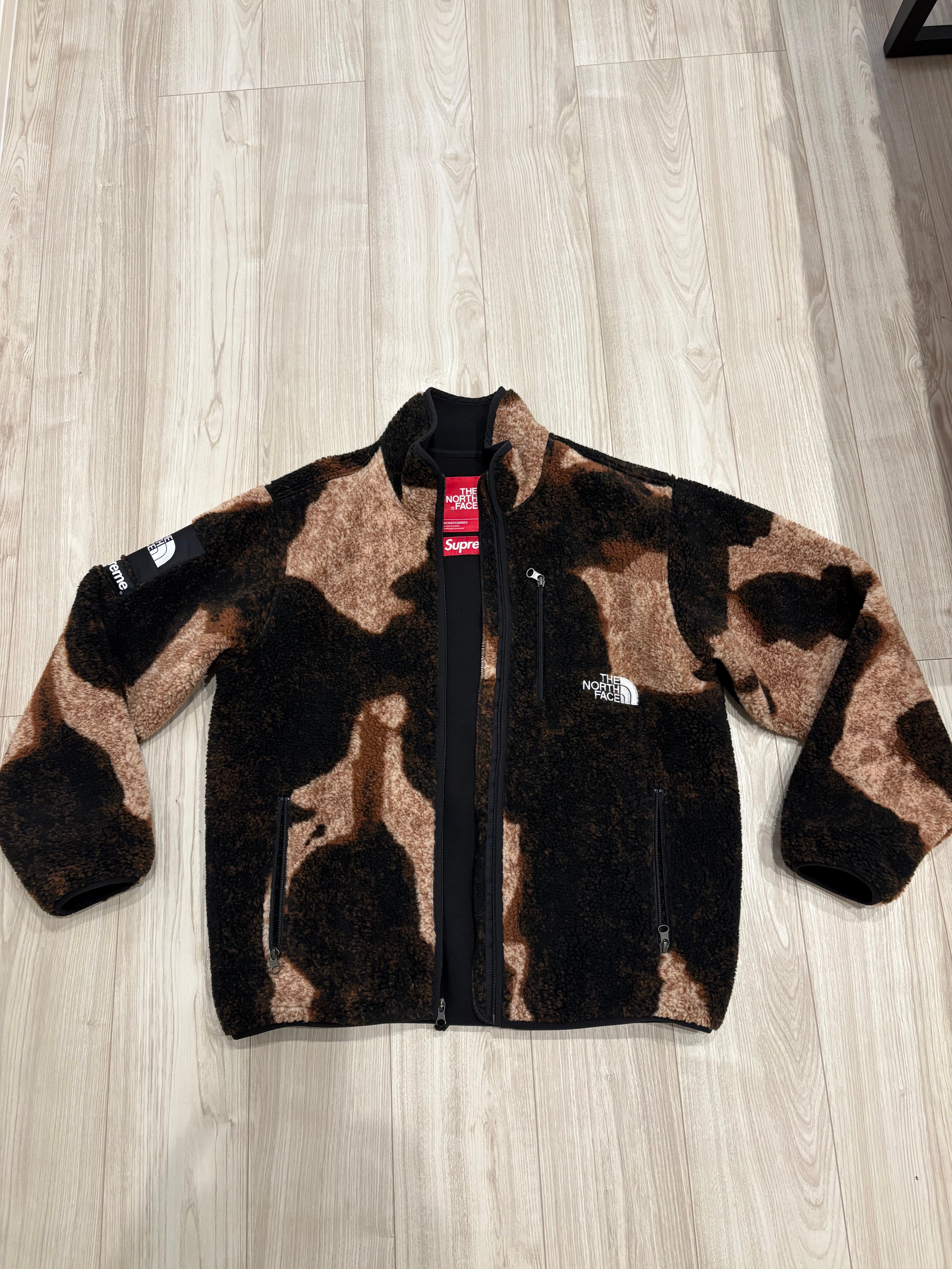 Supreme x The North Face Bleached Denim Print Fleece Jacket "Black"