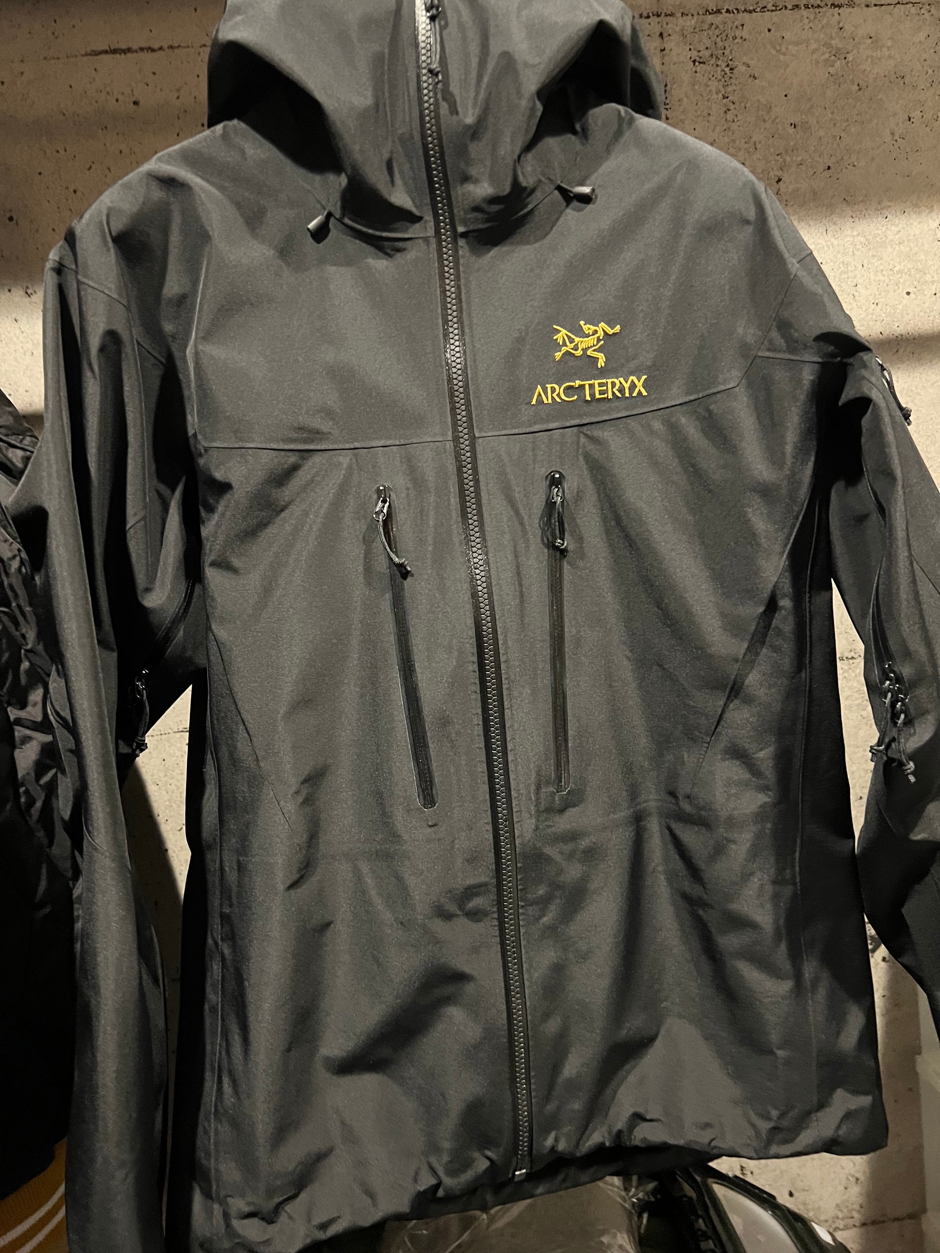 ARC'TERYX Alpha SV Jacket Men's 