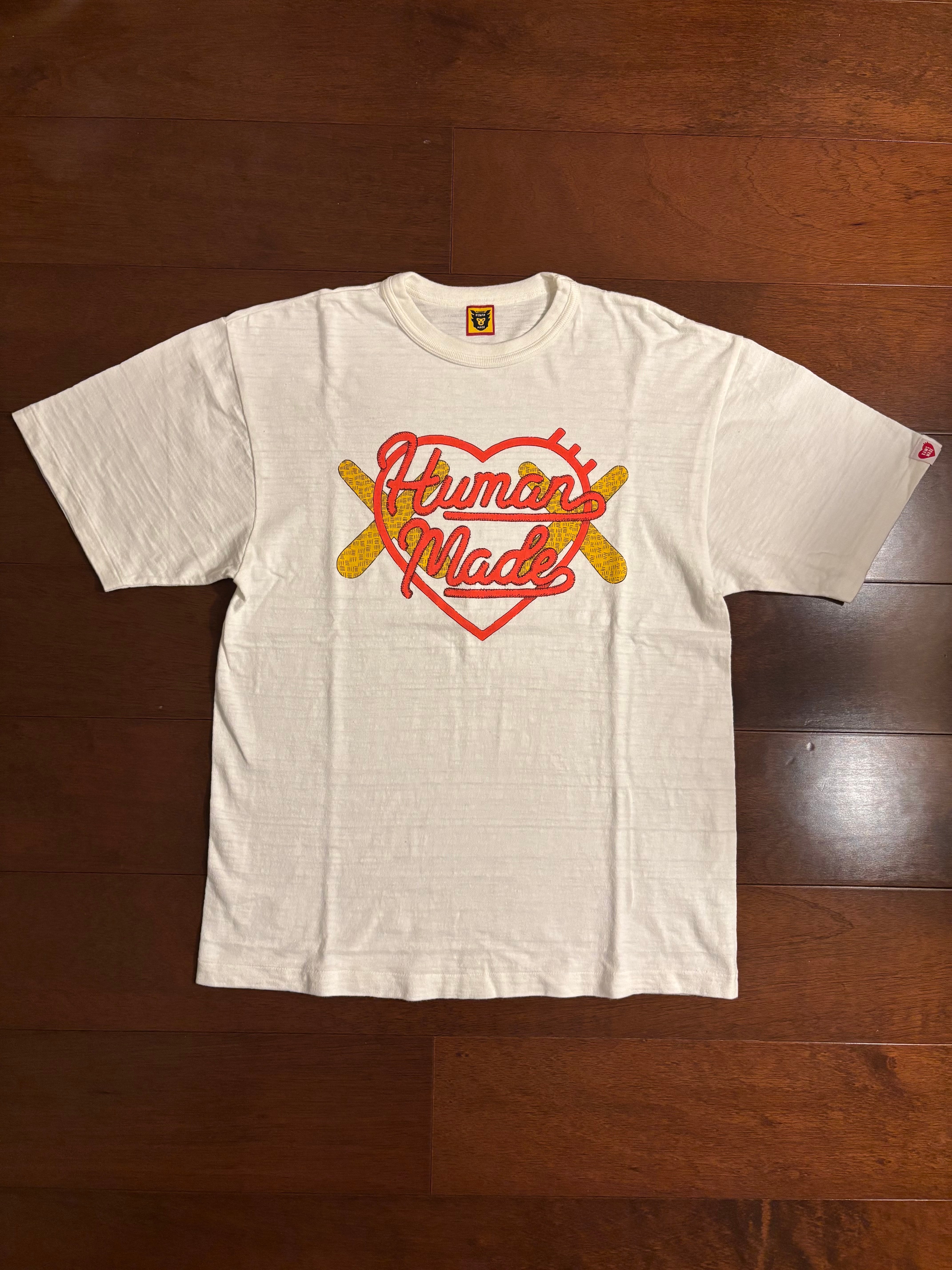 ヒューマンメイド x カウズ メイド グラフィック Tシャツ #1 "ホワイト" XX26TE005