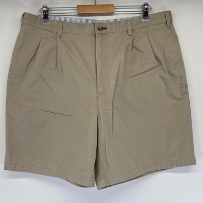 古着 トミーヒルフィガー TOMMY HILFIGER ショートパンツ チノパン 半ズボン ハーフパンツ 短パン ワンポイント w38 ベージュ系 メンズ