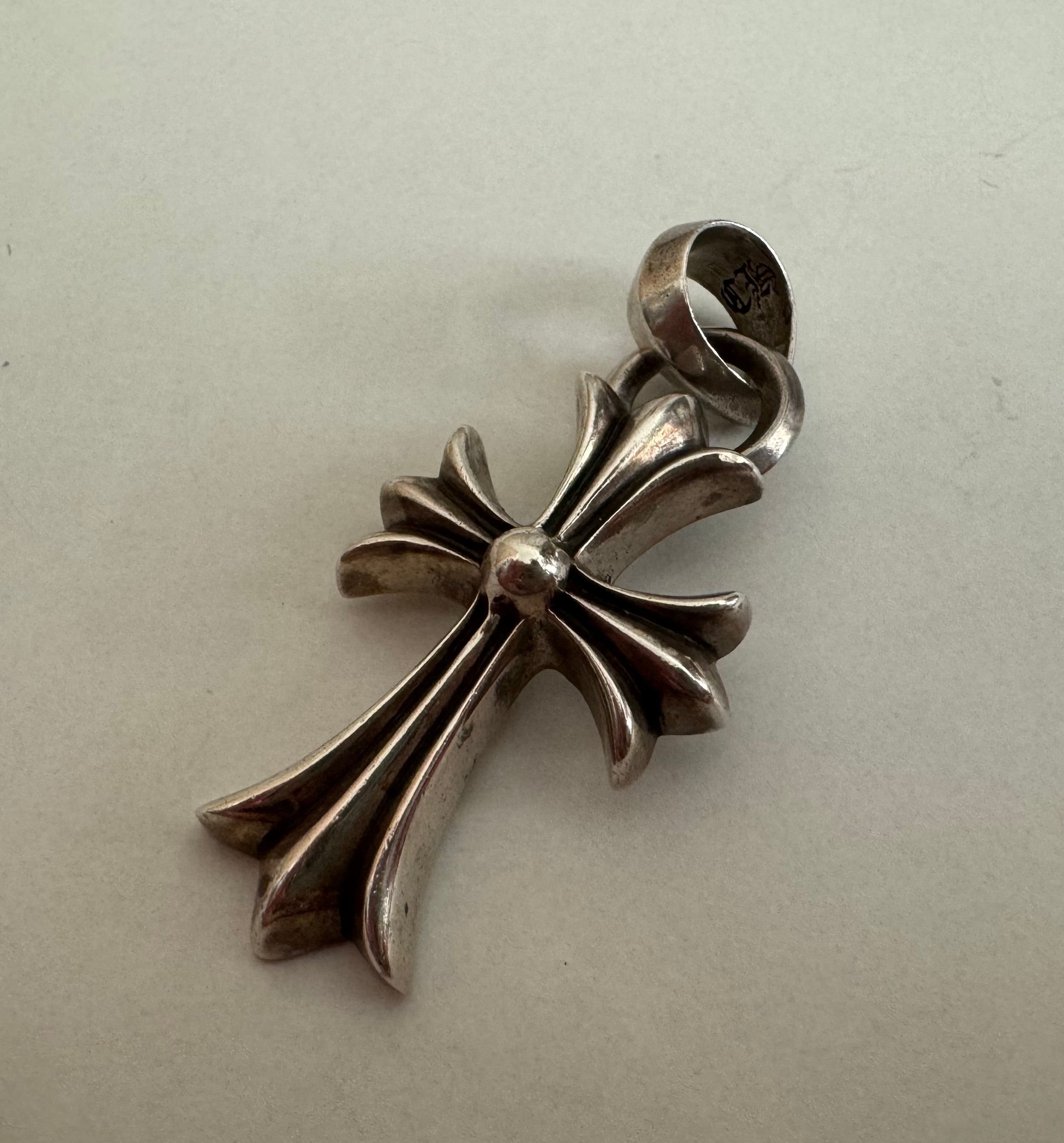 Chrome Hearts CH Cross Pendant Small / Plain Bail "Silver"