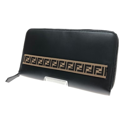 FENDI フェンディ トラベルウォレット 7M0276 ブラック