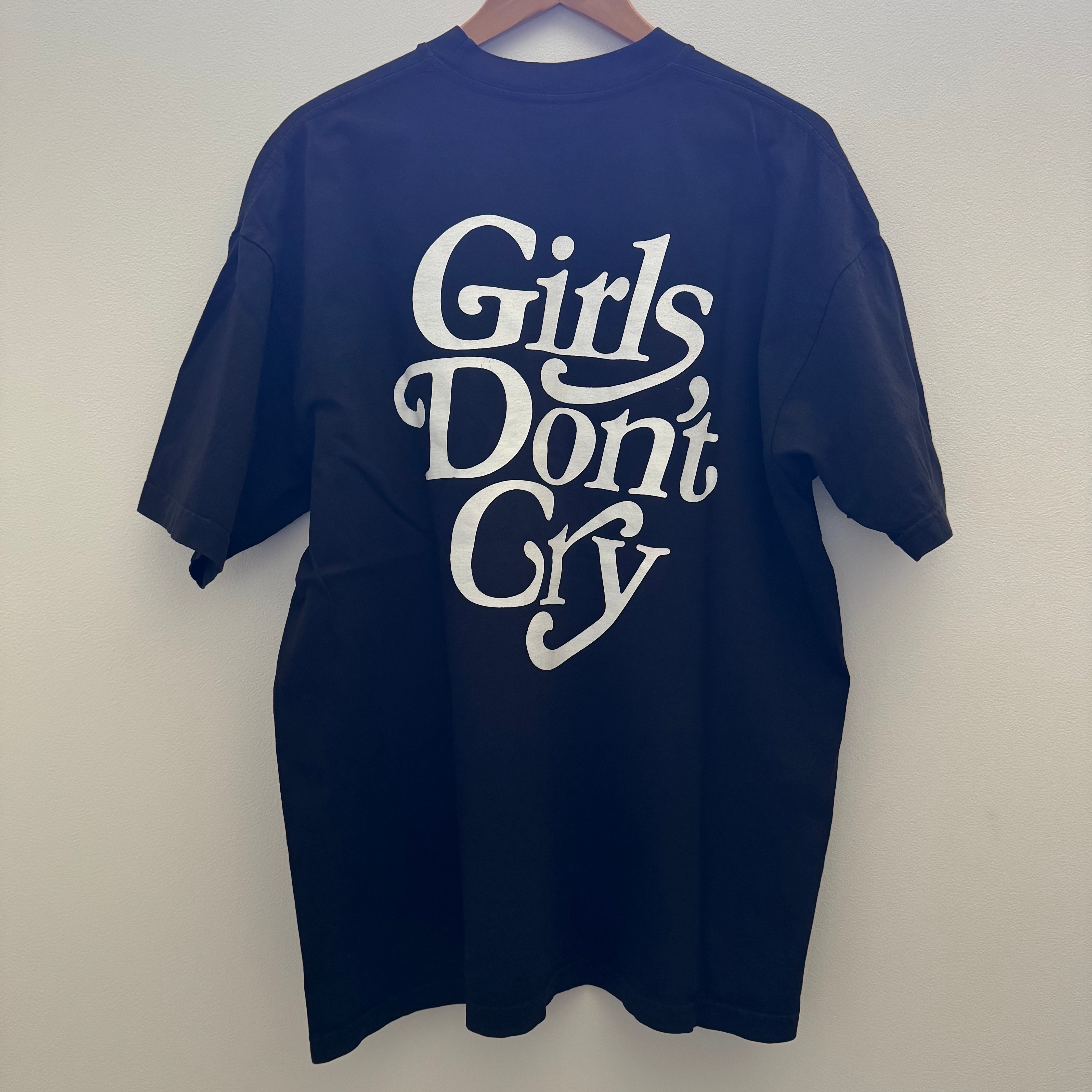 Girls Don't Cry Logo T-shirt "Black"