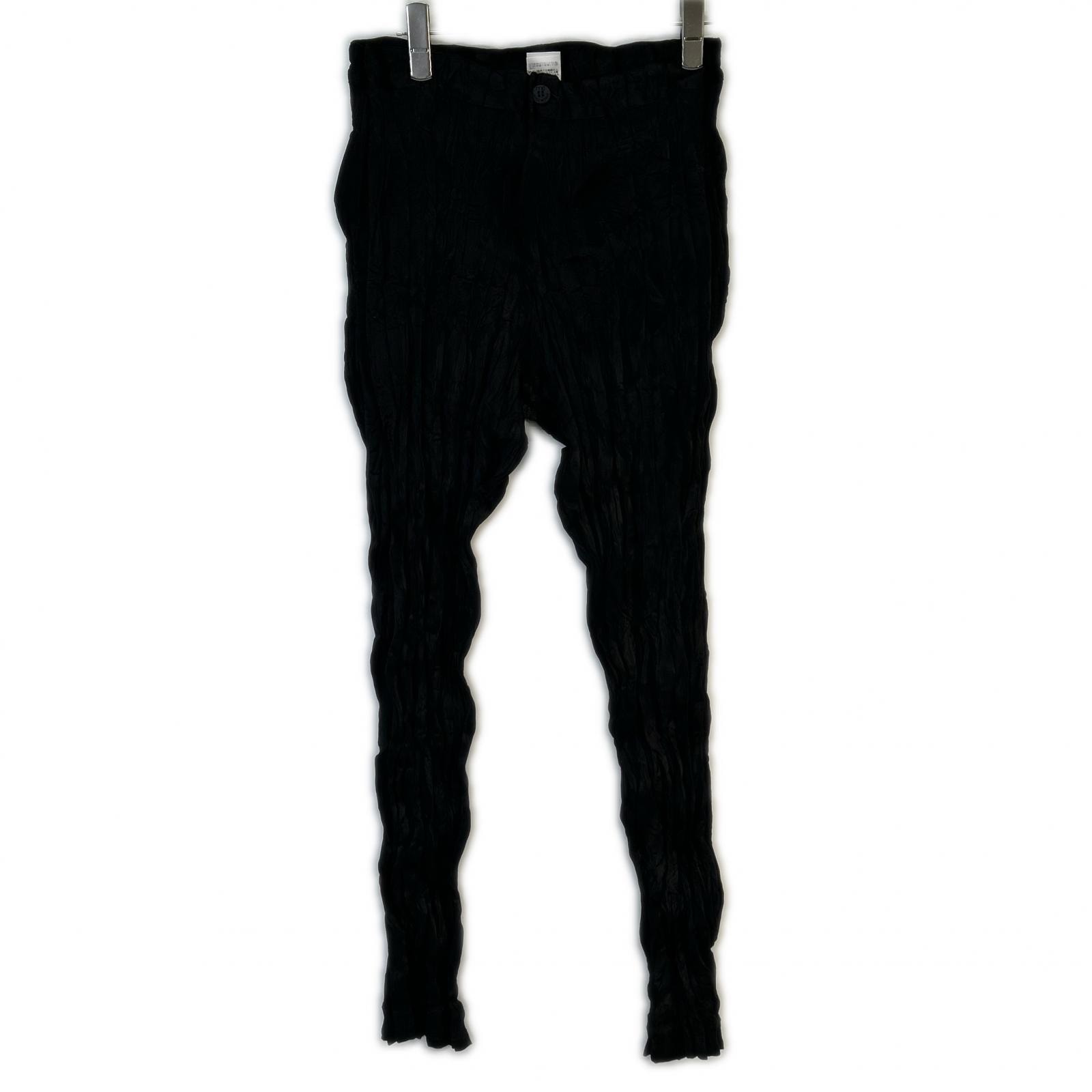 ミーイッセイミヤケ MI01FF265 ブラック ランダムプリーツパンツ 記載なし