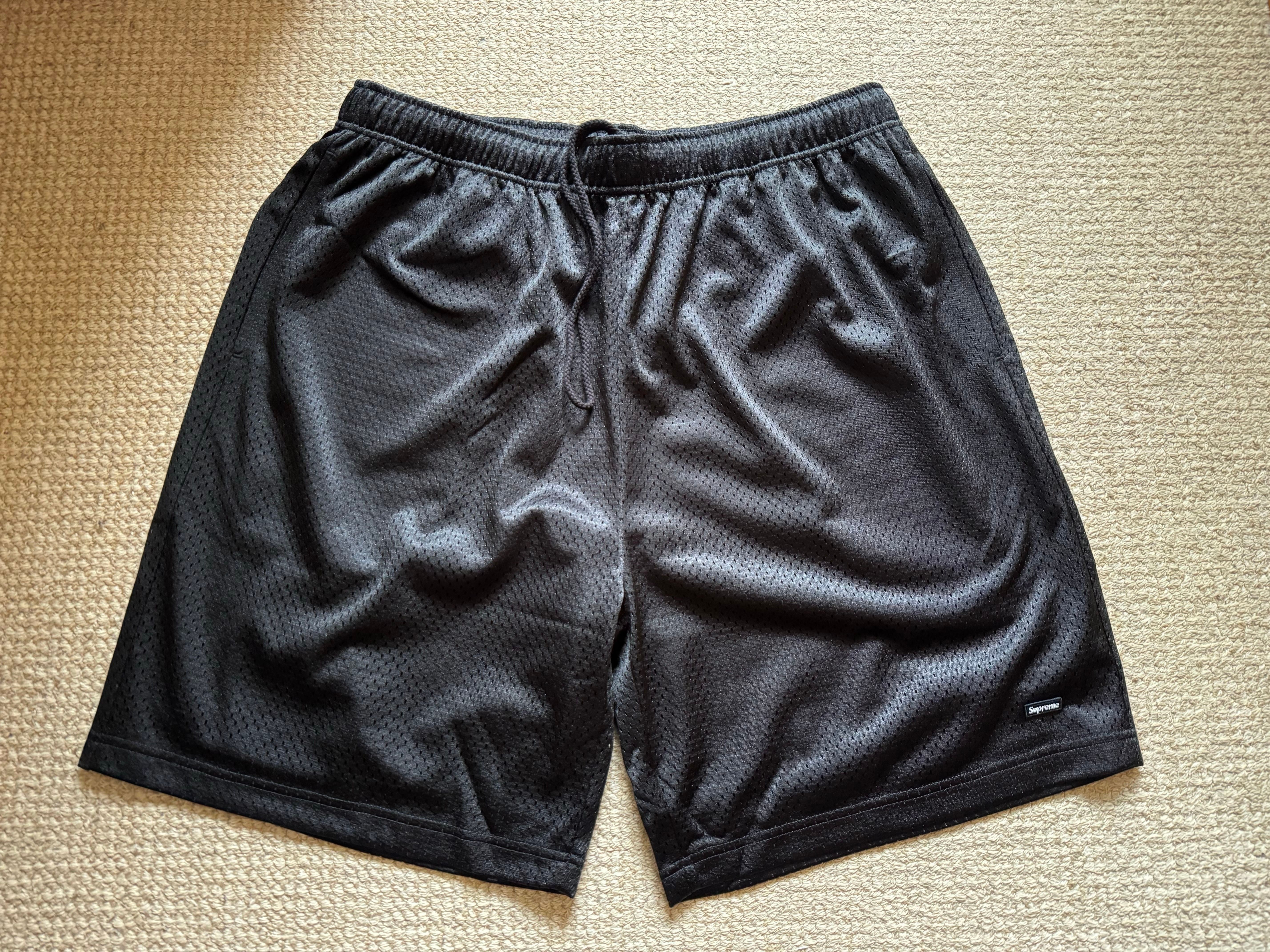 Supreme Small Box Baggy Mesh Short 
