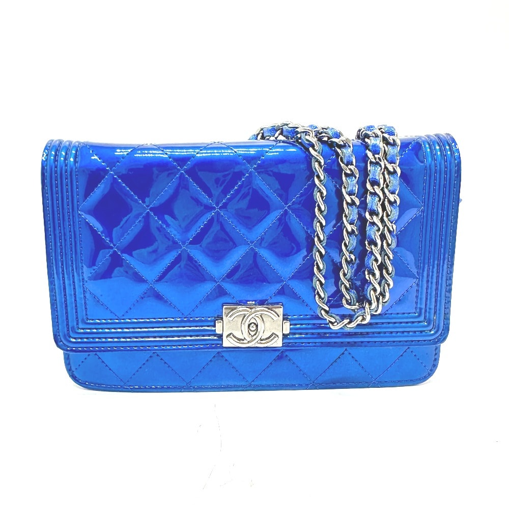 シャネル CHANEL ボーイシャネル CC ココマーク 長財布 カバン チェーンバッグ チェーンウォレット ショルダーバッグ パテントレザー ガンメタブルー