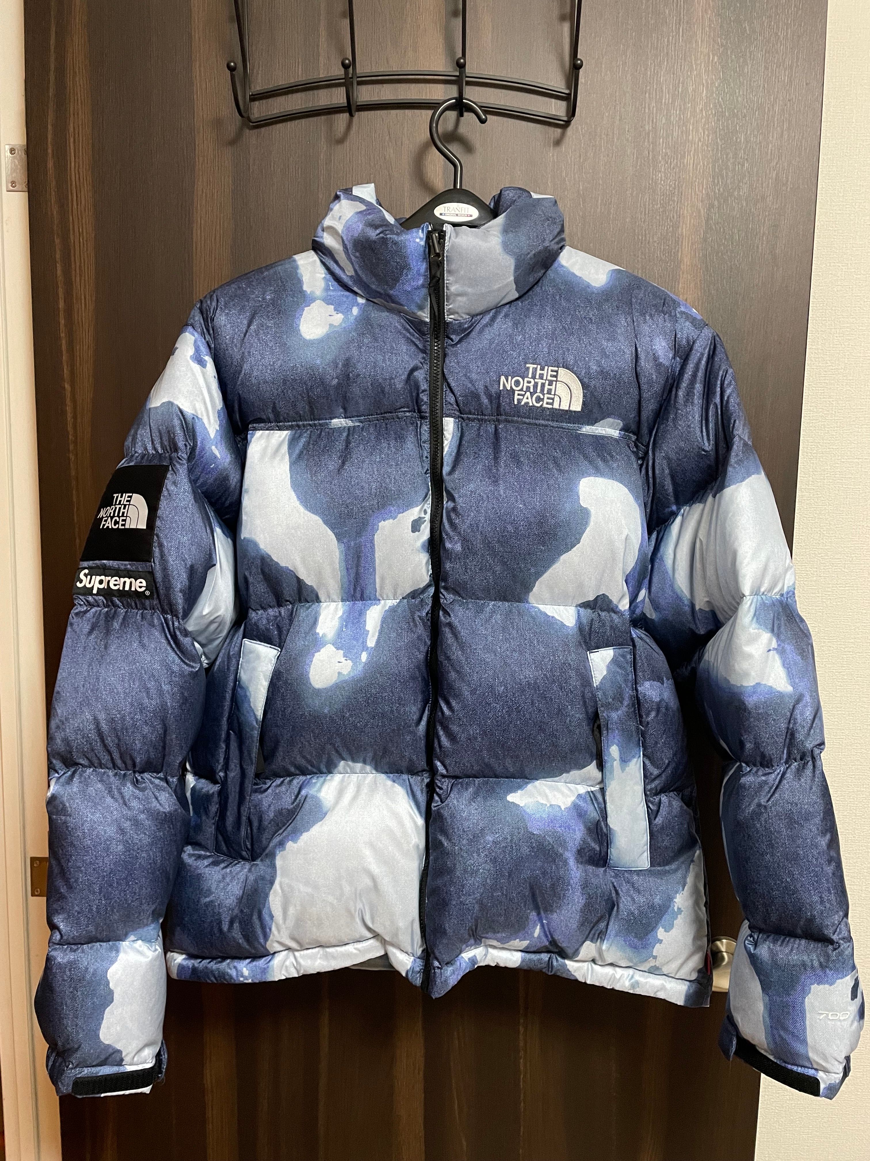 Supreme x The North Face Bleached Denim Print Nuptse Jacket "Indigo"