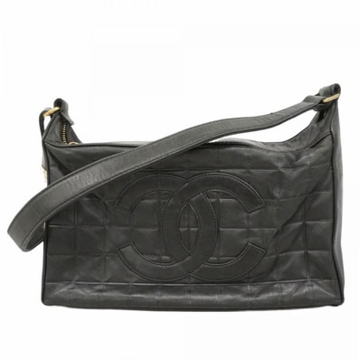 【6db1396-k】シャネル ショルダーバッグ チョコバー ラムスキン ブラック ゴールド金具【中古】レディース