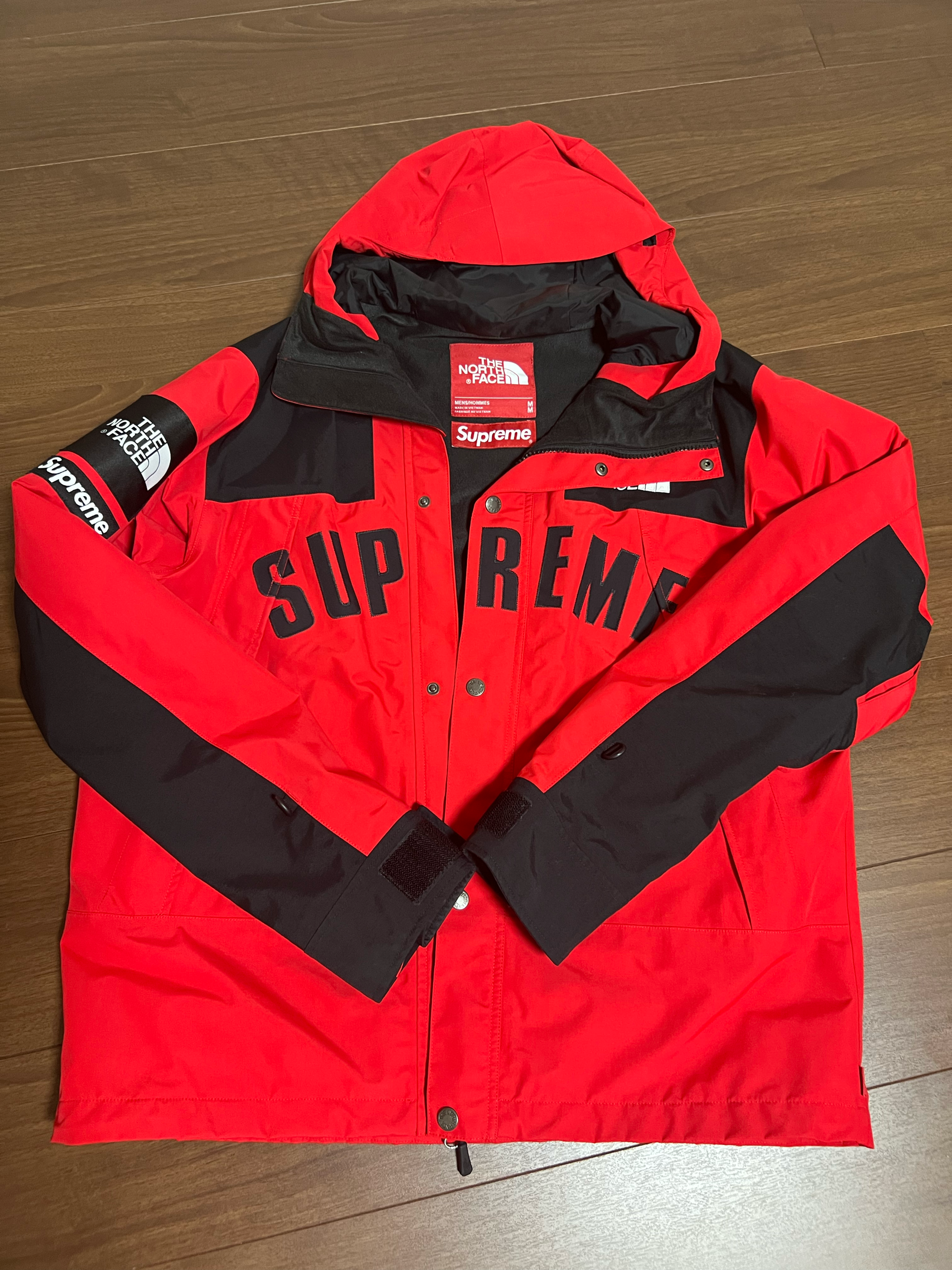 Supreme x The North Face Arc Logo Mountain Parka "Red"