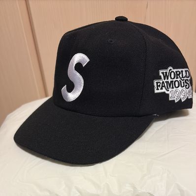 Supreme World Famous S Logo 6-Panel "Black"