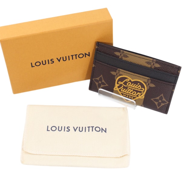A+ (新品・未使用(ワケあり))】【新品】Louis Vuitton×NIGO カード