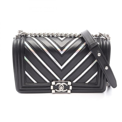 シャネル CHANEL ボーイシャネル シェブロン Vステッチ ホログラム ショルダーバッグ バッグ ラムスキン(羊革) レディース ブラック系 【中古】