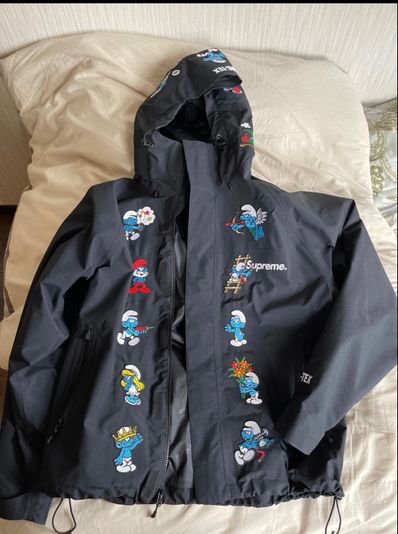 Supreme / SmurfsTM GORE-TEX Shell Jacket "Black"