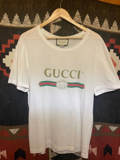 グッチ グッチロゴ ウォッシュドオーバーサイズ Tシャツ ”ホワイト グッチ グッチロゴ ウォッシュドオーバーサイズ Tシャツ ”ホワイト