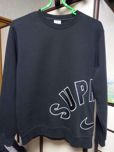 Supreme / Nike Arc Crewneck "Black"