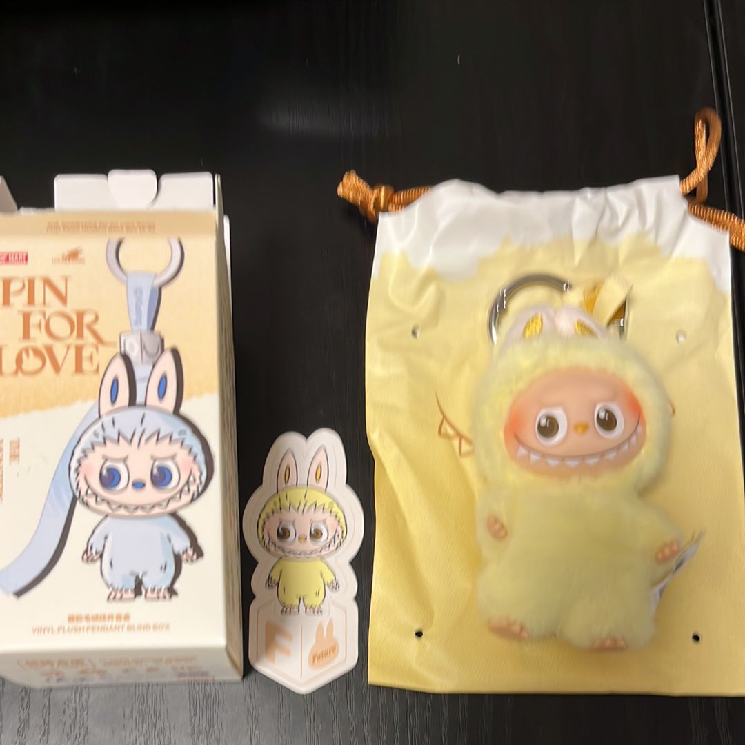 POP MART THE MONSTERS (LABUBU) Pin for Love Series-Vinyl Plush Pendant (A-M) F