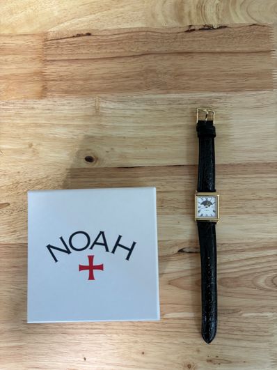 Noah x Timex Sun and Moon Watch "Black" TW2W72800