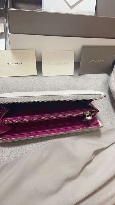 BVLGARI BVLGARI Zip Wallet "White"