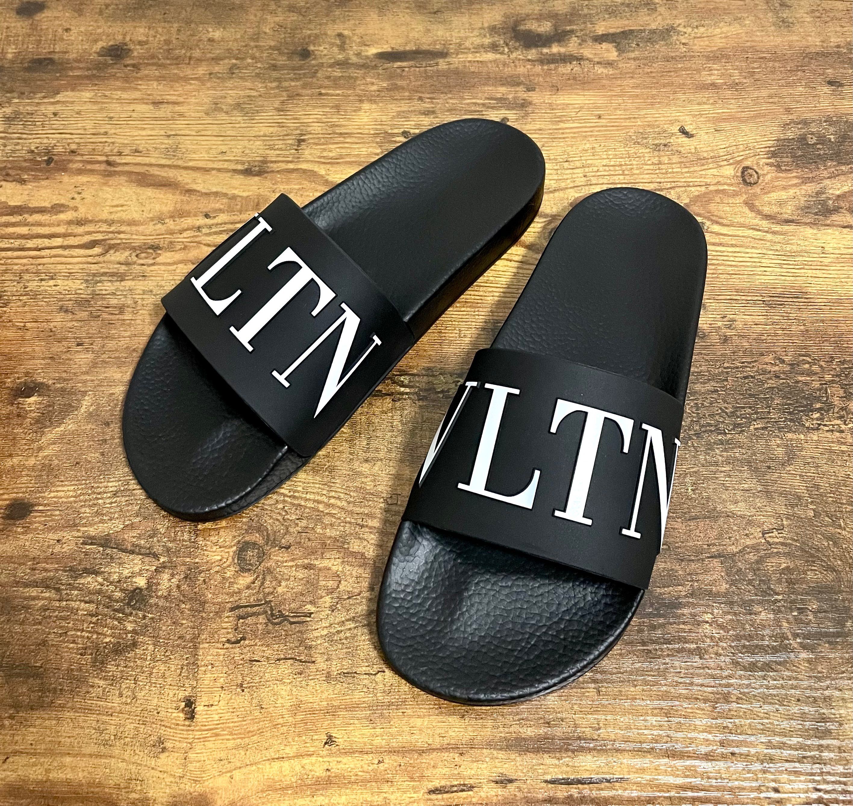 【新品】Valentino(ヴァレンティノ) サンダル