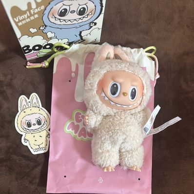 POP MART THE MONSTERS (LABUBU) Exciting Macaron Plush Series SOYMILK