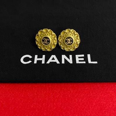 CHANEL シャネル ココマーク GP イヤリング ゴールド
130-9