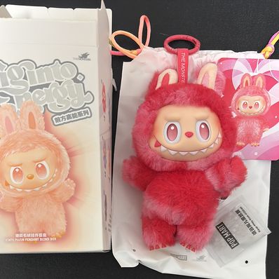POP MART THE MONSTERS (LABUBU) Big into Energy Series Plush Pendant LOVE
