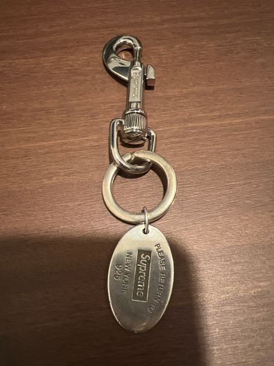 Supreme / Tiffany & Co. Return to Tiffany Oval Tag Keyring "Silver"