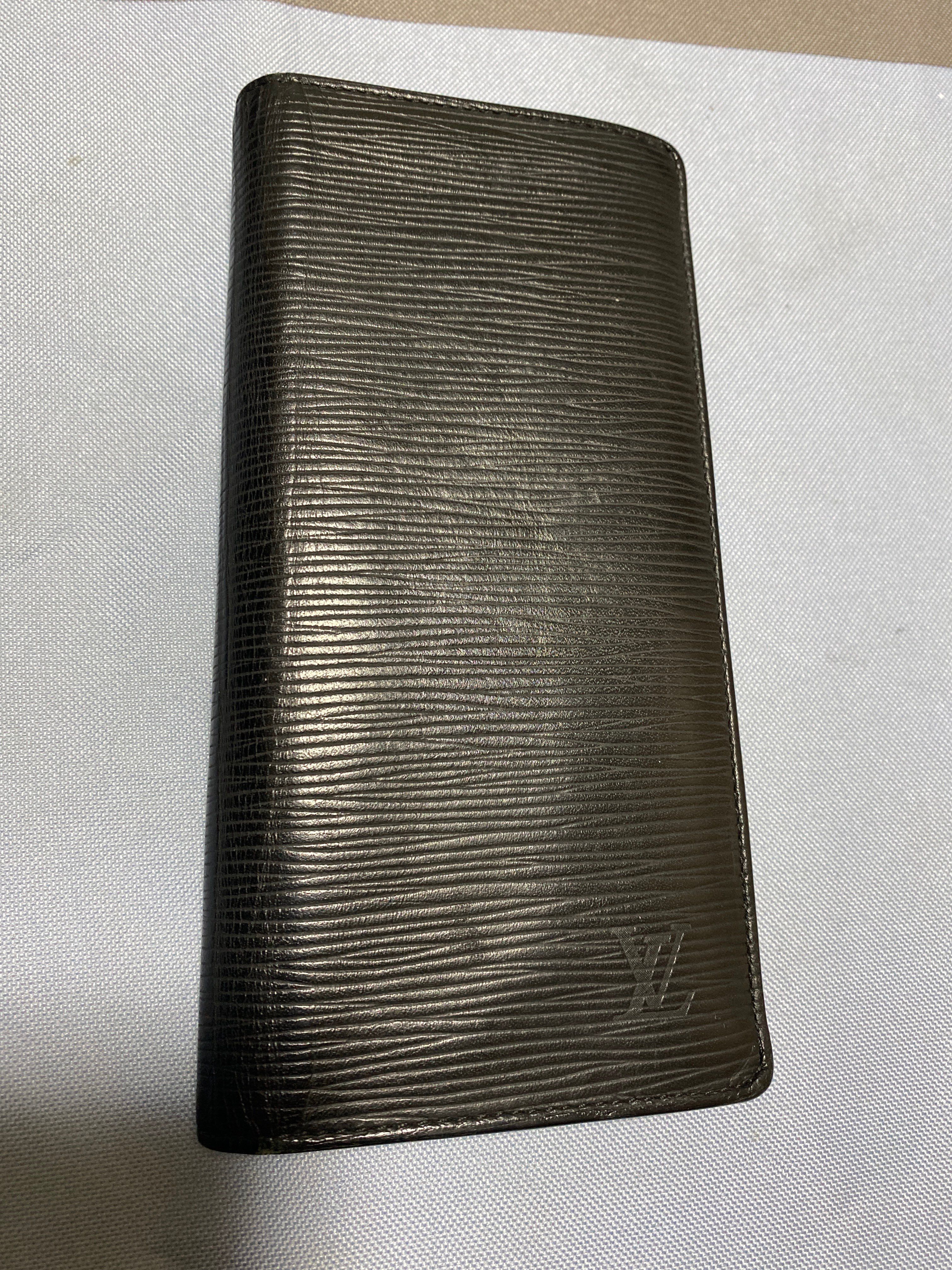 Louis Vuitton Brazza Wallet Epi "Noir"