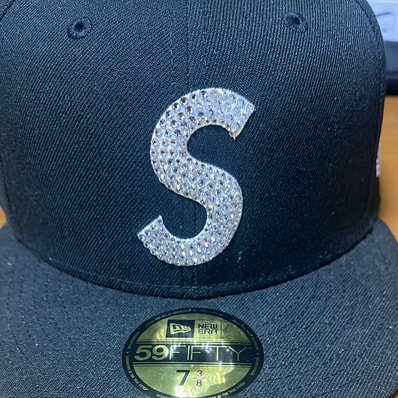 Supreme x Swarovski S Logo New Era "Black"