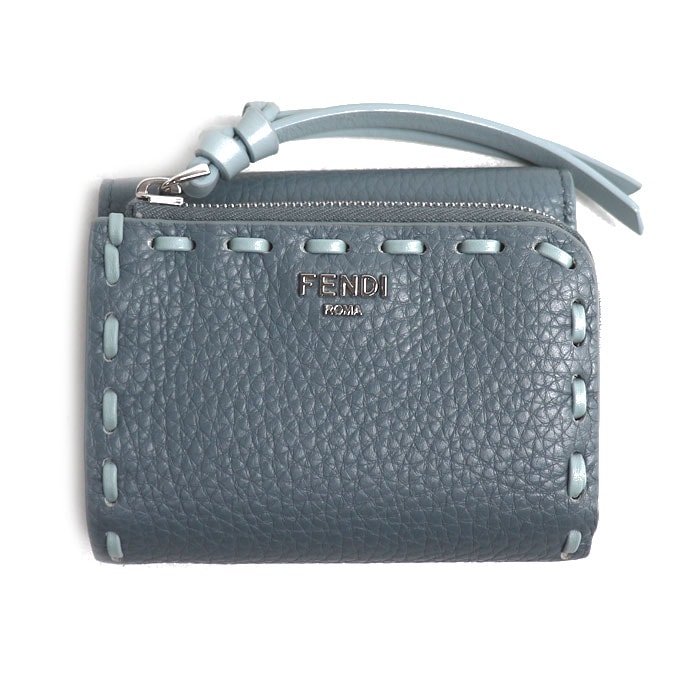 FENDI フェンディ ピーカブー マイクロ 三つ折り財布 ライトブルー 8M0499AURNF1VFI レディース【中古】【美品】